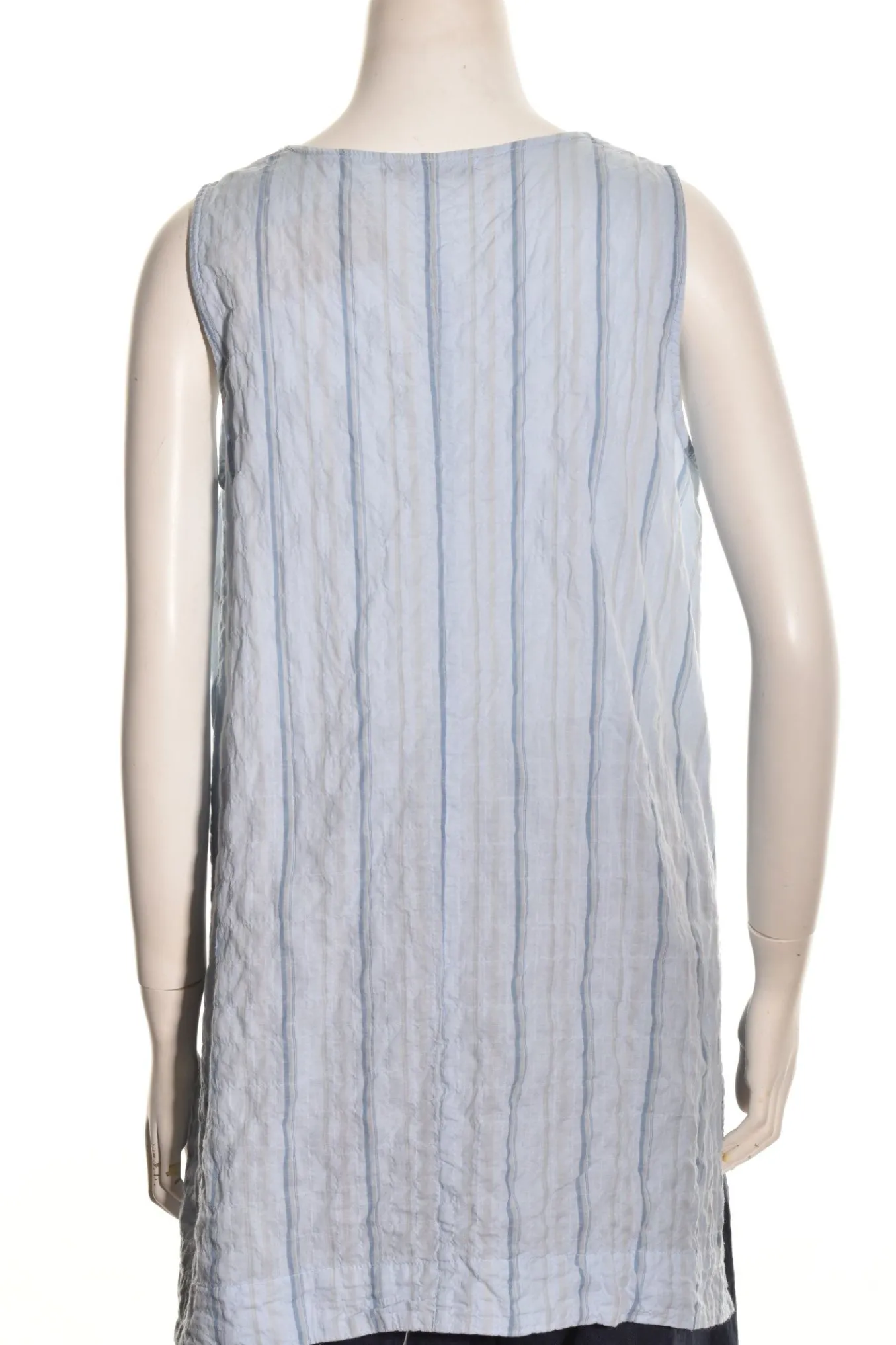 Cut Loose. Flowy Tank.