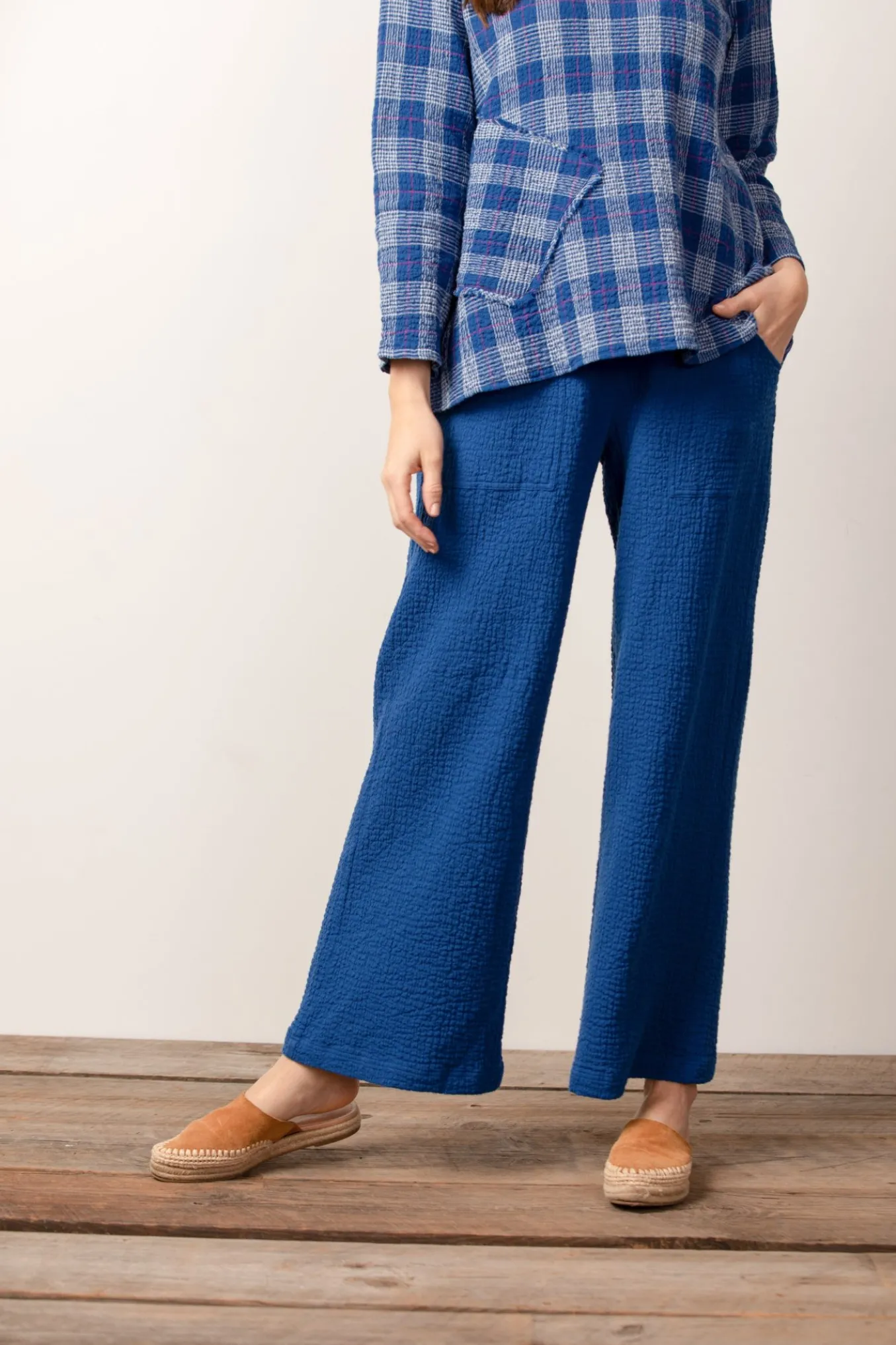 Habitat. Solid Utility Pant. (**In **).