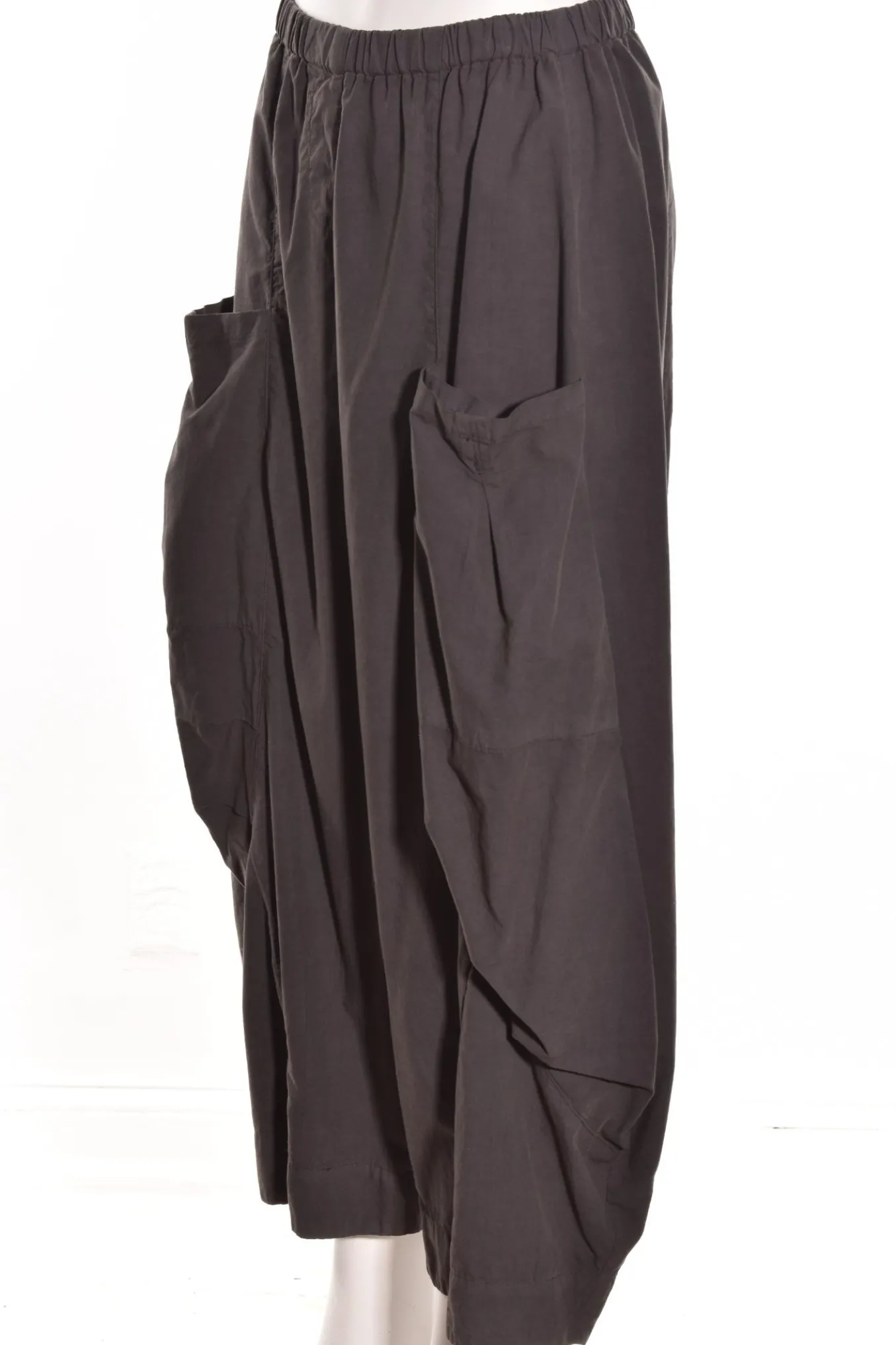 Gerties. Eleven Stitch Design. Double Pocket Pant.