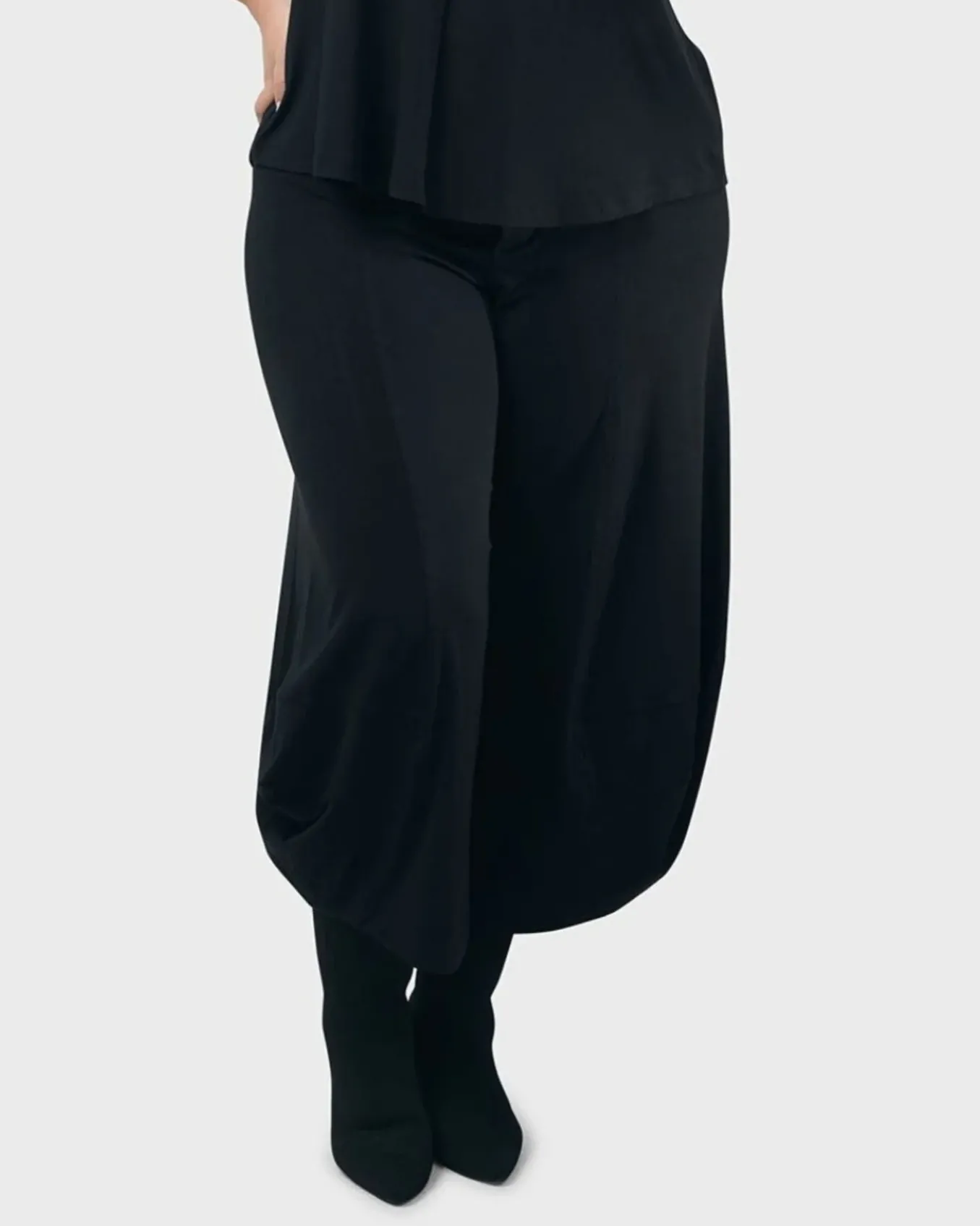 Alembika. Essential Punto Pants.