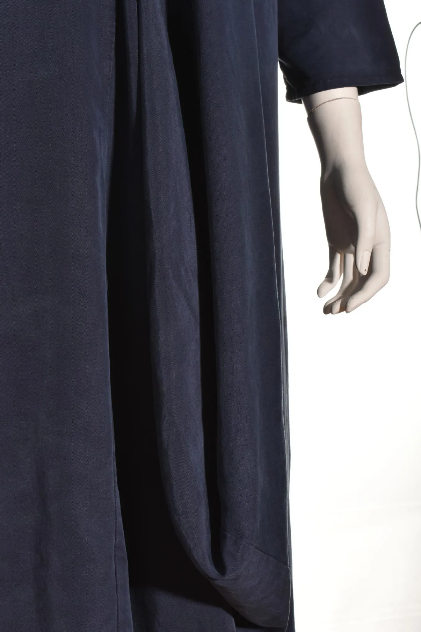 Cut Loose. Drape Front Dress.