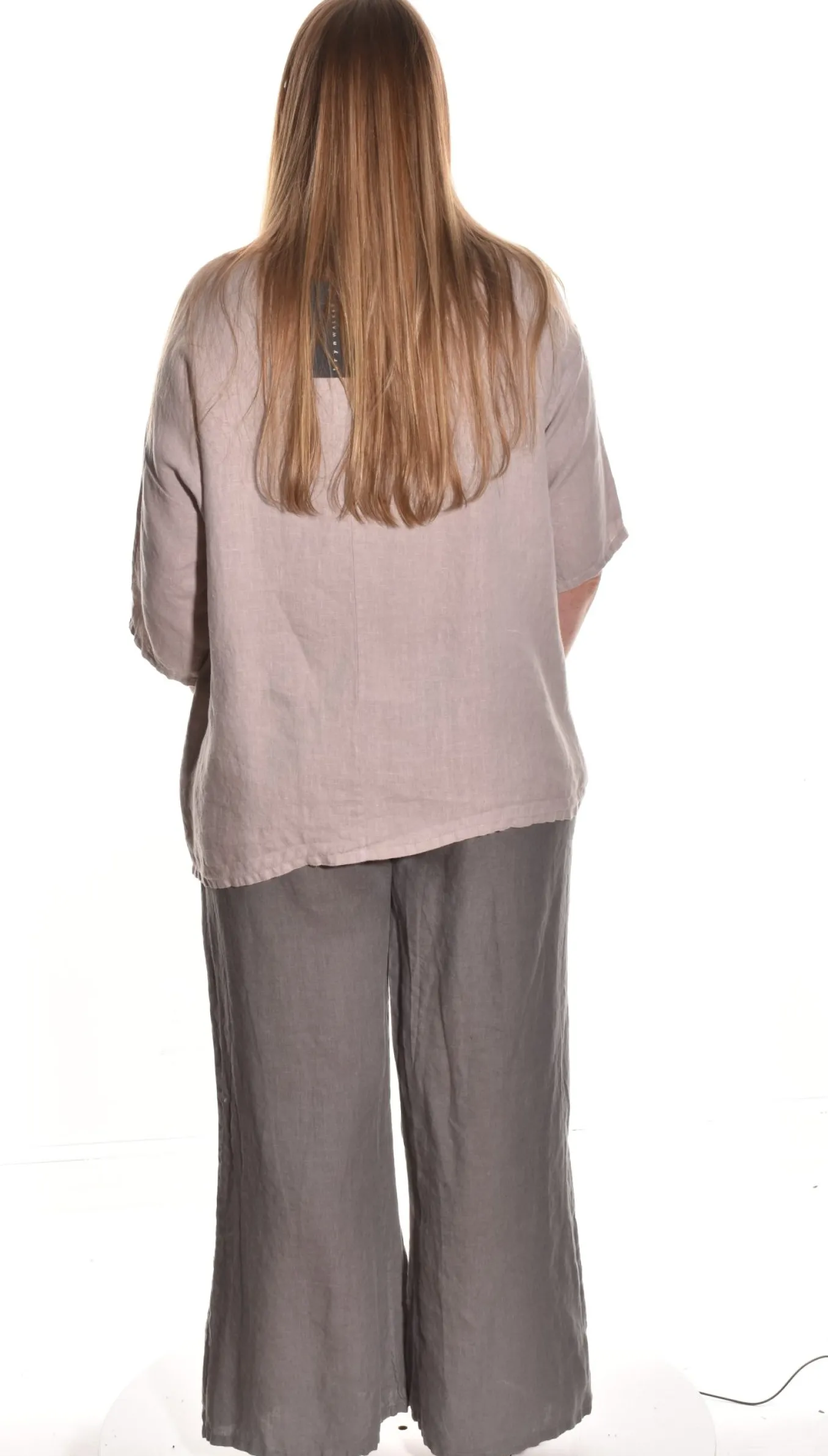 Bryn Walker. Bex Shirt In Lightweight Linen.