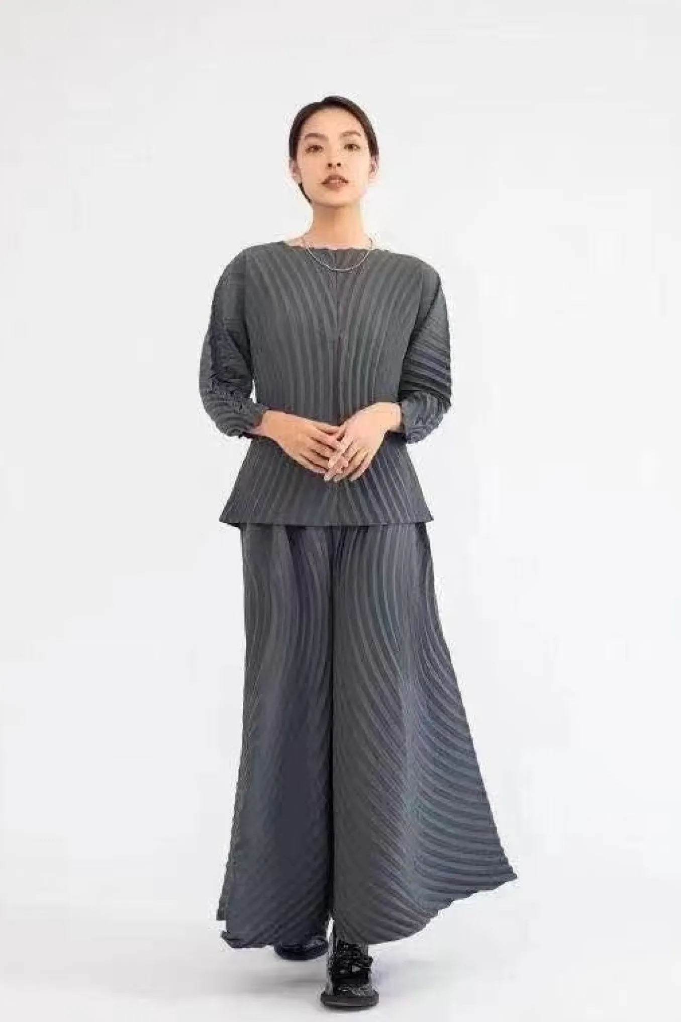 Vanite Couture. The Pant And Top Set.