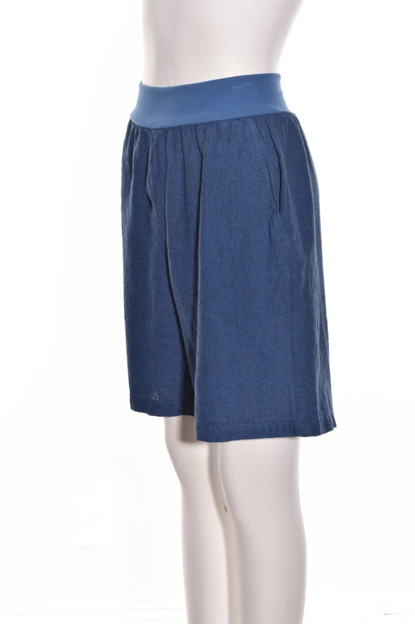 Cut Loose. Walking Short In Crosshatch.