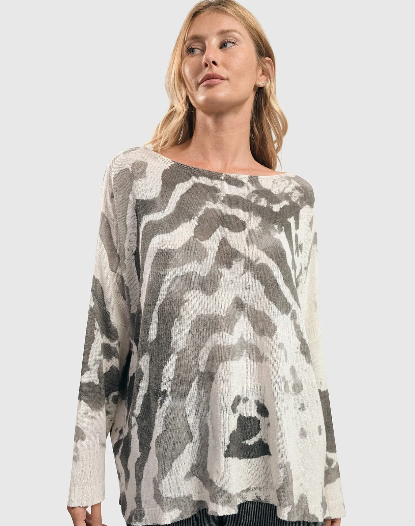 Alembika. Water Color Boxy Sweater In .