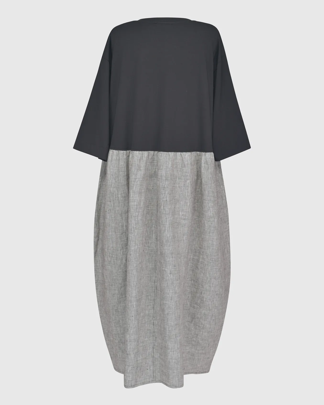 Alembika. The Maiden's Dress.