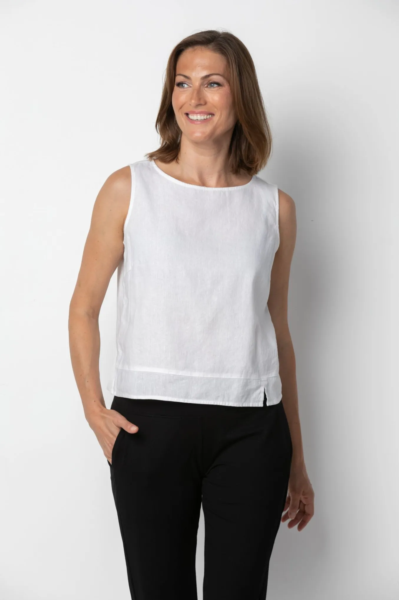 Habitat. Boatneck Shell.