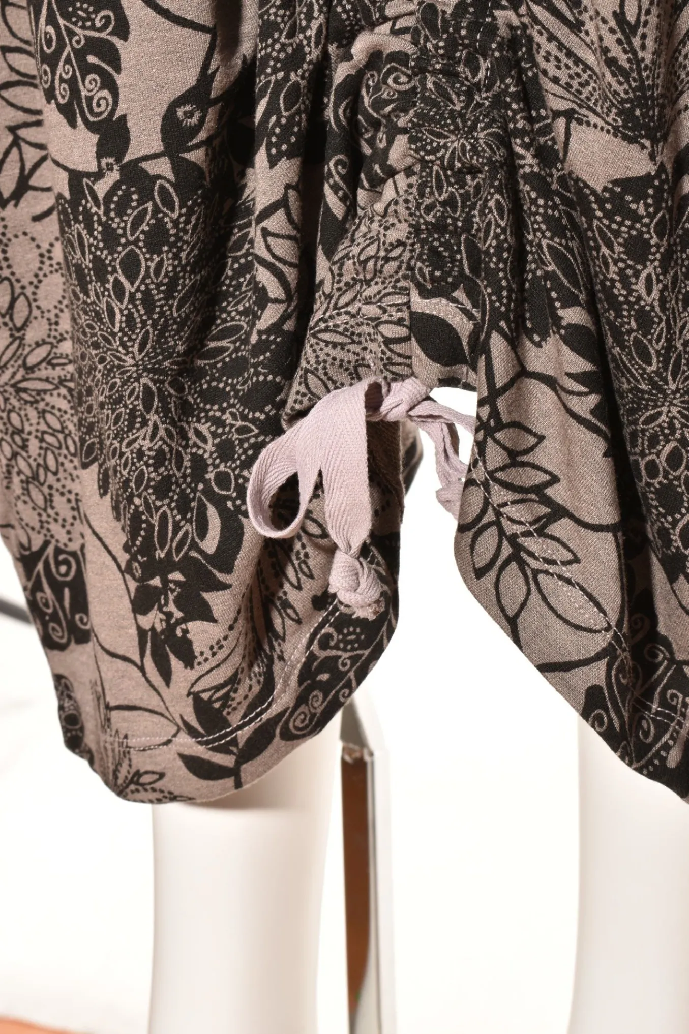 Bryn Walker. Cleo Skirt.