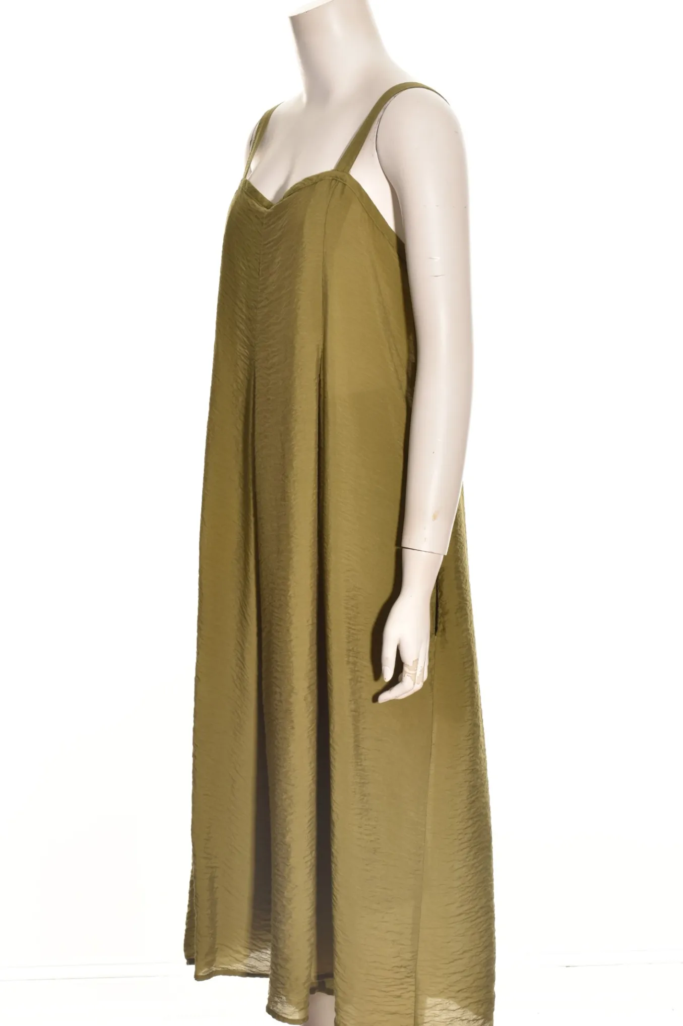 Cut Loose. Parachute Material Crop Jumpsuit.