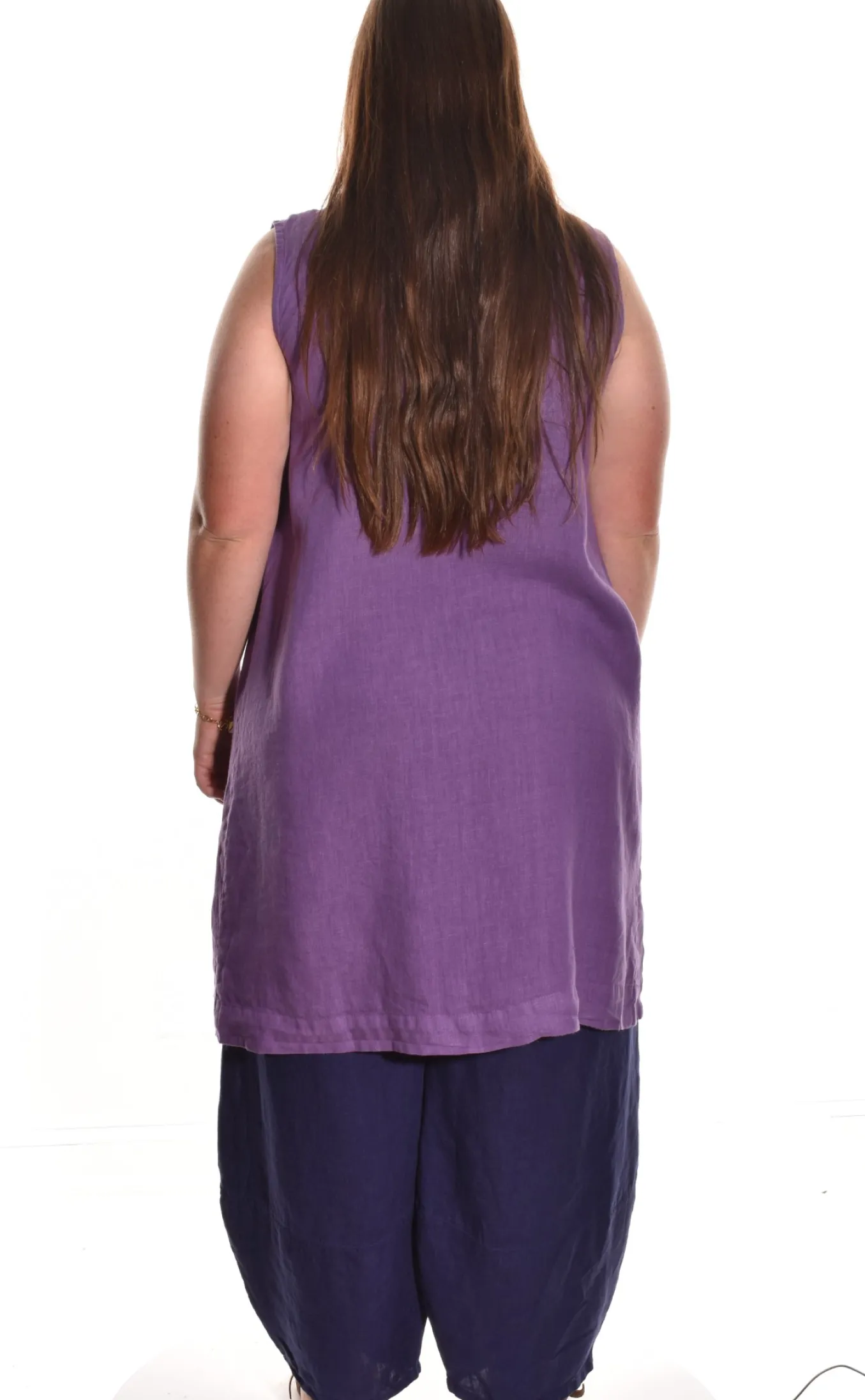 Bryn Walker. Zen Vest In Lightweight Linen.